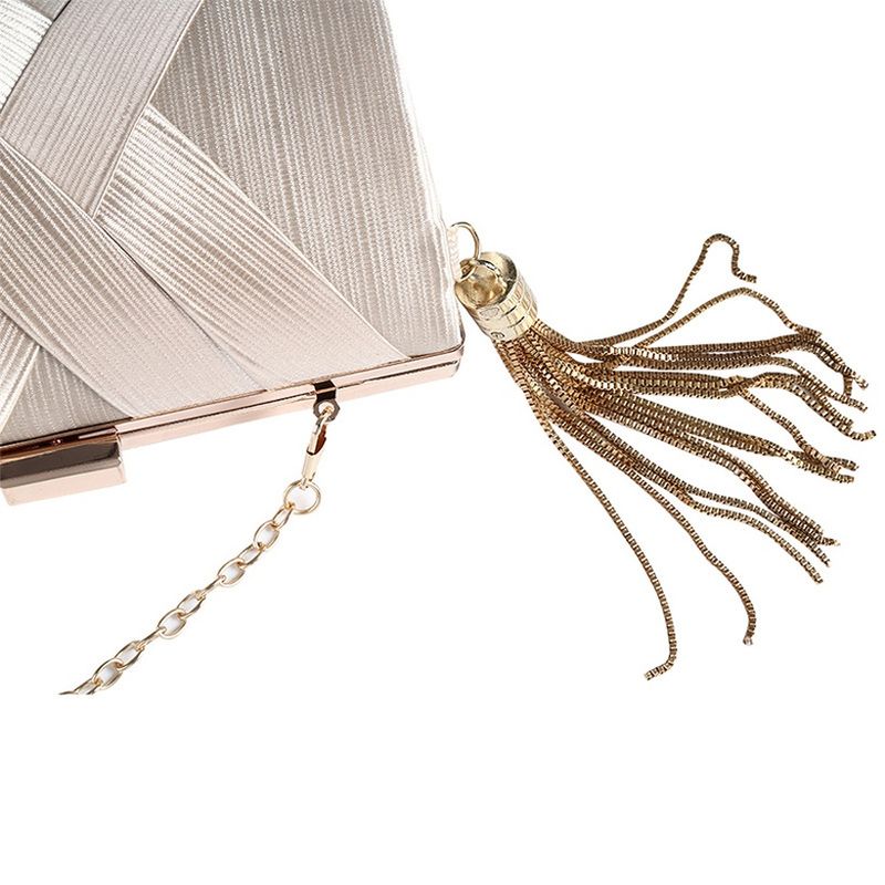 Selskapsveske, Abigael