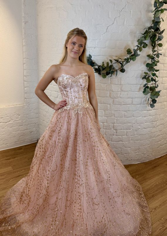 Amelia Ballkjole